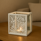 Candle holder with mirror