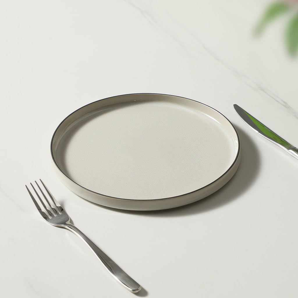 Creamy Dessert Set for 4 Plates