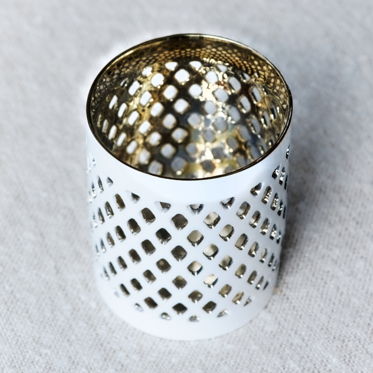 Small Diamond Pattern Tealight Holder