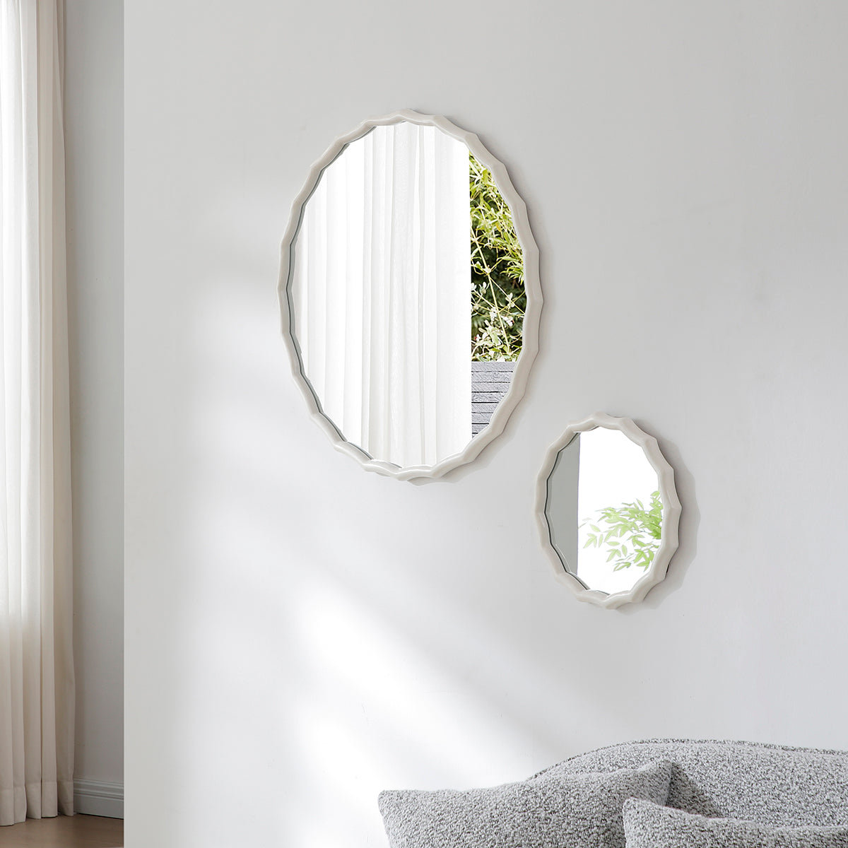 Ondine round mirror 38cm