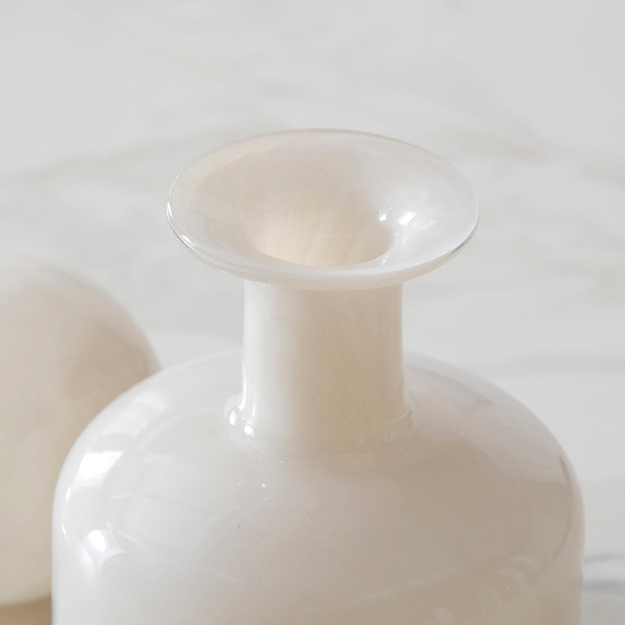 Nude glass vase, 23 cm