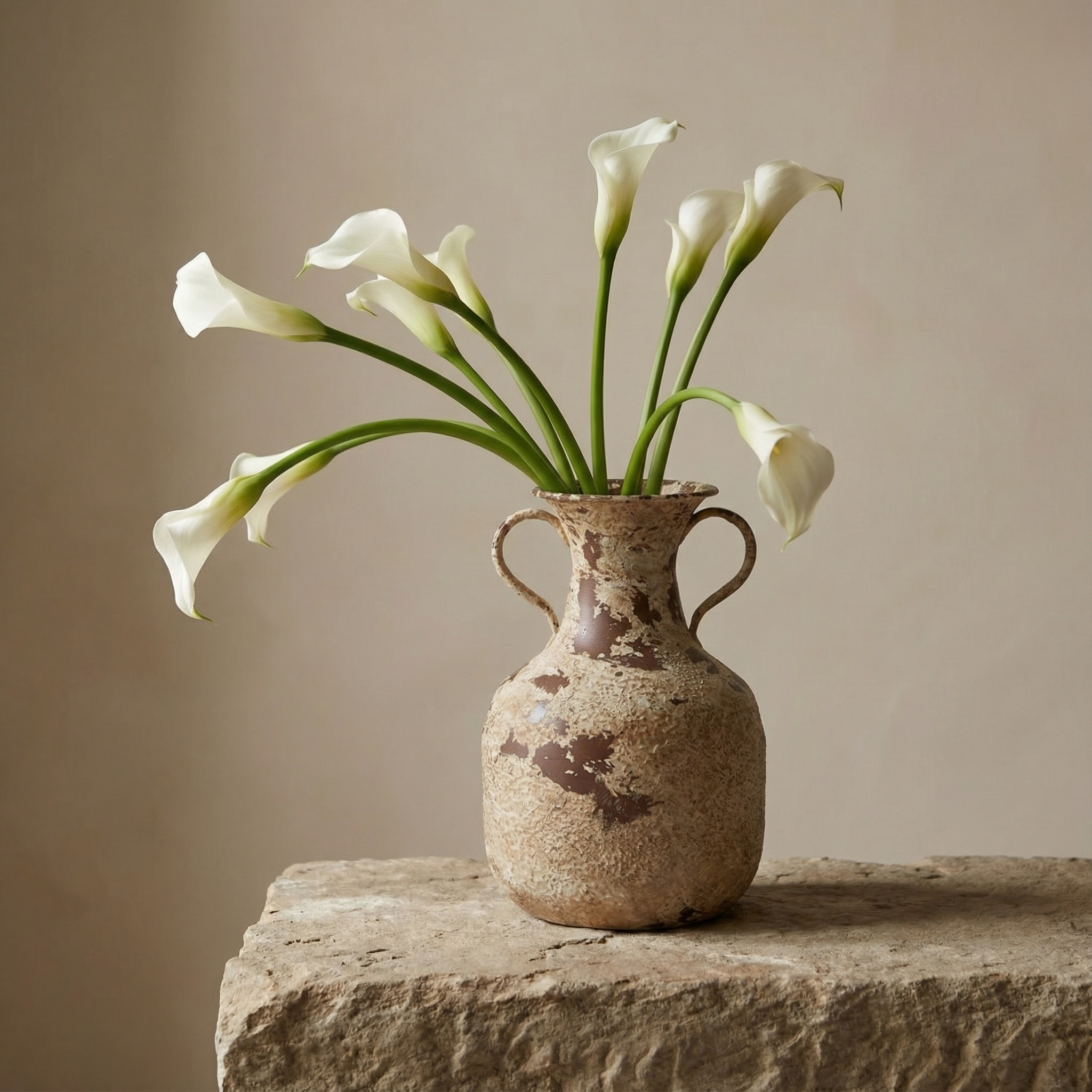 Arka metal vase, 34cm