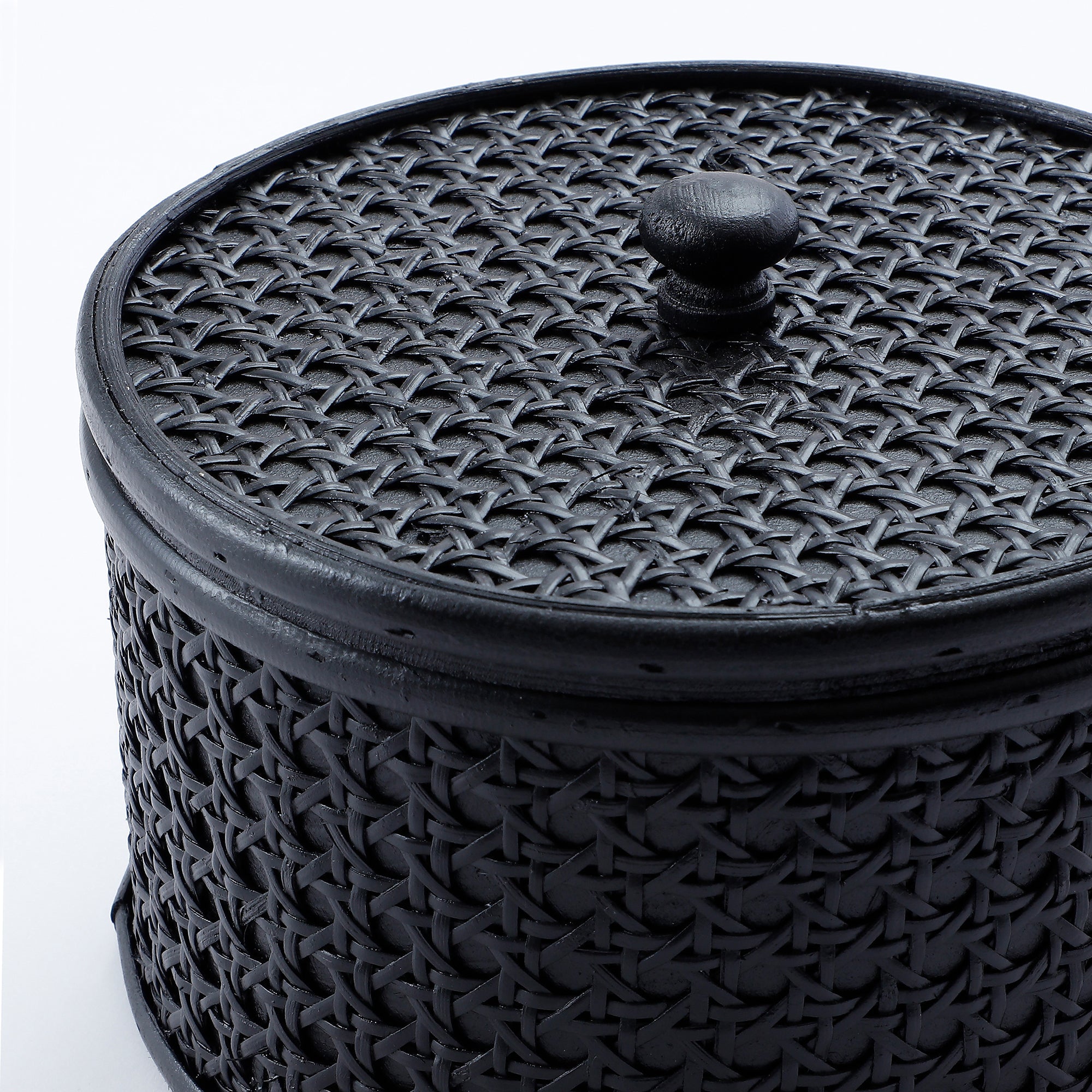 Mila round rattan boxes