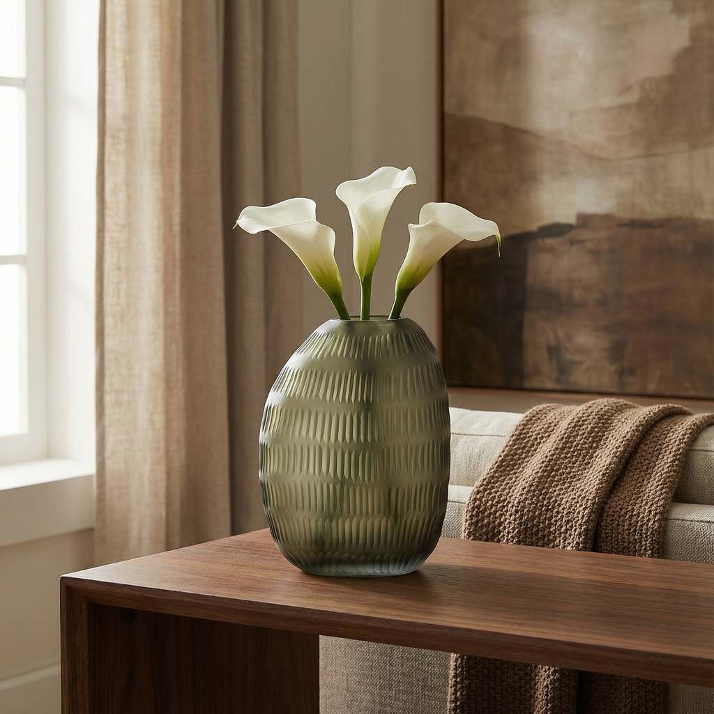 Verdalys 25cm Cut Blown Glass Vase